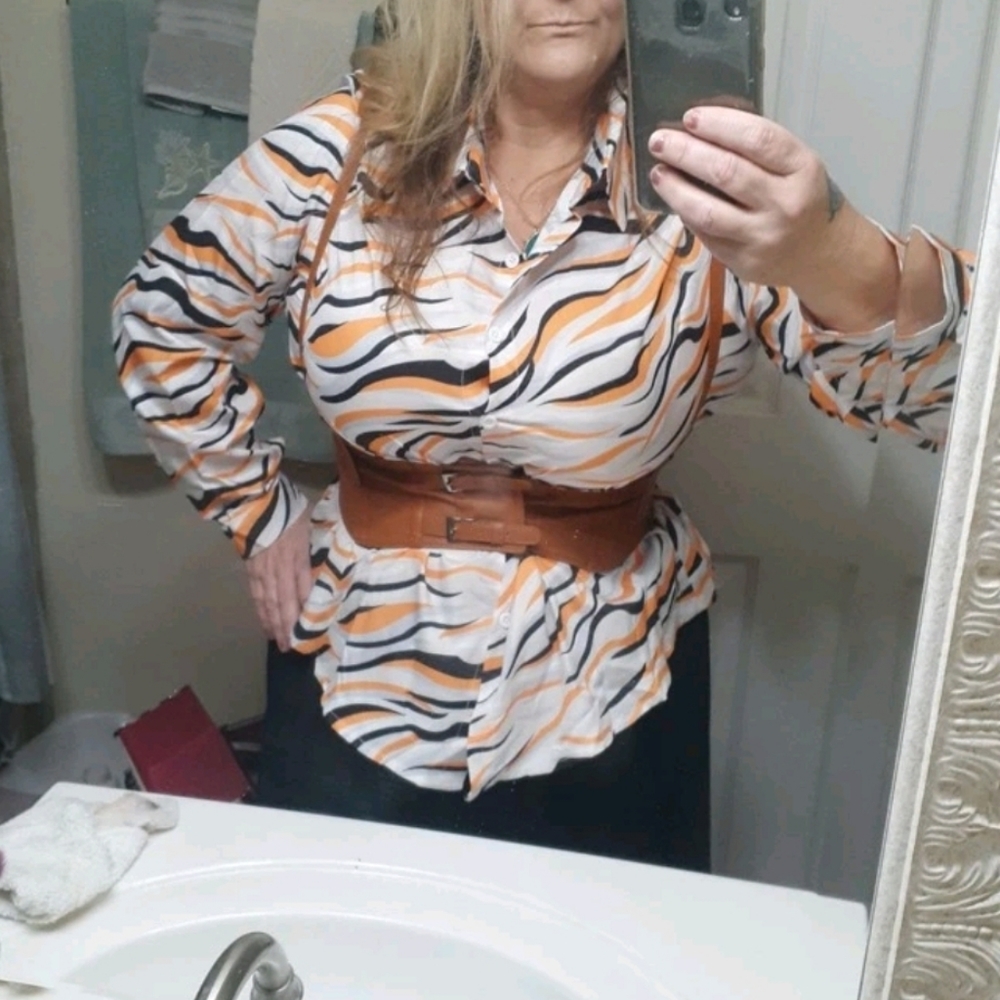 Blouse - Picture 4 of 8